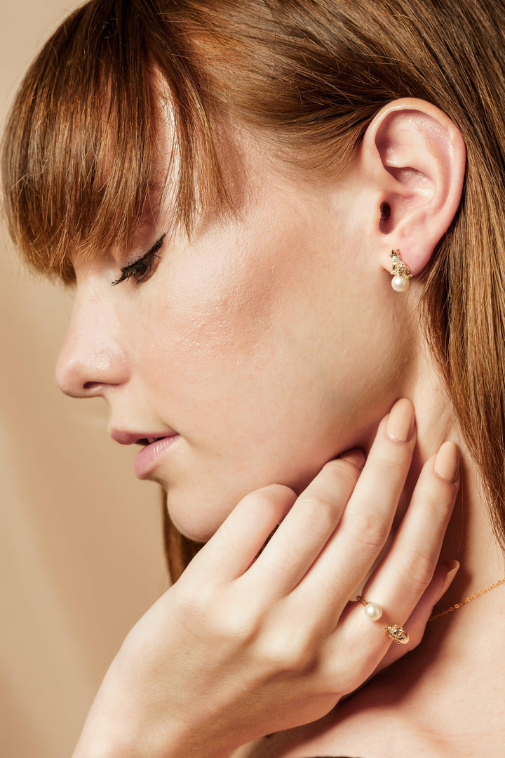 【Everyday Essentials】Meow Kitty Freshwater White Pearls Set - Earring, Pendant, Ring