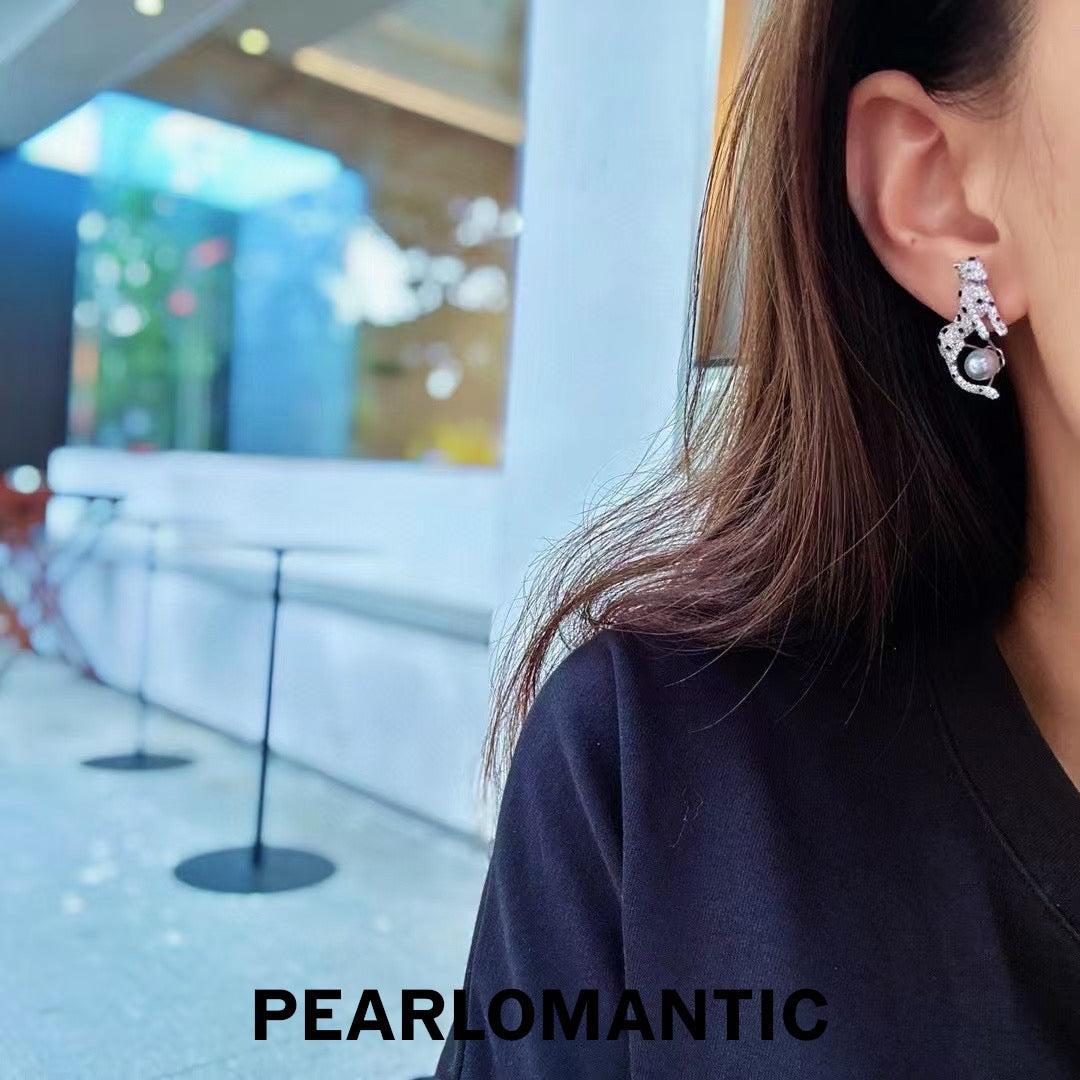 [Everyday Essentials] Panther Grace – Akoya Pearl & Pavé Panther Earrings