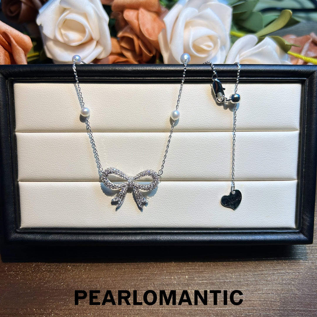 [Designe's Choice] Freshwater Pearl 4-4.5mm Glistening Bowtie Necklace