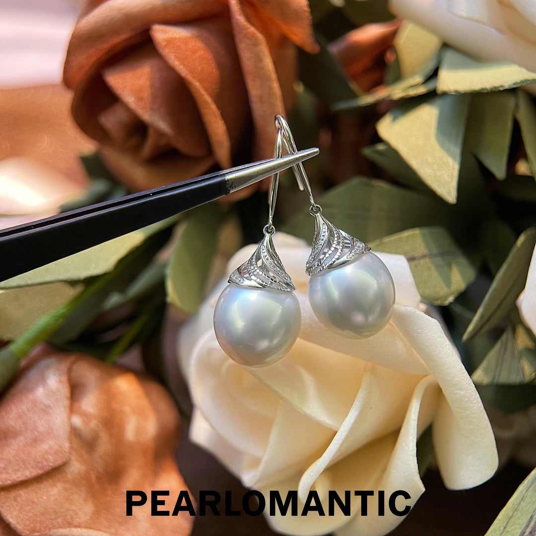 [Fine Jewelry] 18k Gold + Diamond + Australian White 11.5mm Pearl Spiral Design Earrings