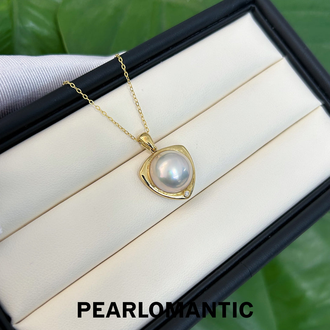 [Fine Jewelry] Saltwater Japan Mabe Pearl 13-14mm Pendants w/ 18k Gold & Diamond