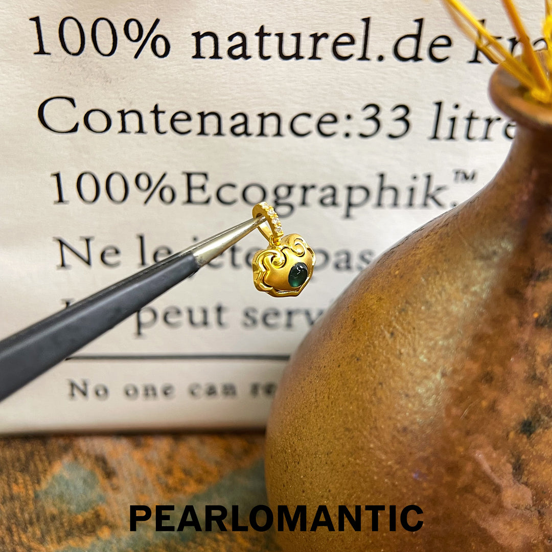 [Fine Jewelry] 18k Gold & Diamond & Jade Lil-Lock Design Pendants