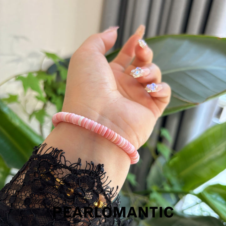 [Designer’s Choice] Blush Aqua Top-Level Conch Shell &amp; 14mm Aquamarine Bracelet