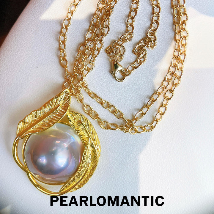 [Designer's Choice] S925 Silver w/ Gold Plated Golden Leaf Amami Mabe Pearl Pendant