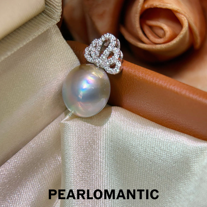 [Elección del diseñador] Colgante de corona con perla Mabe de 11 mm Radiant Galactic Glow