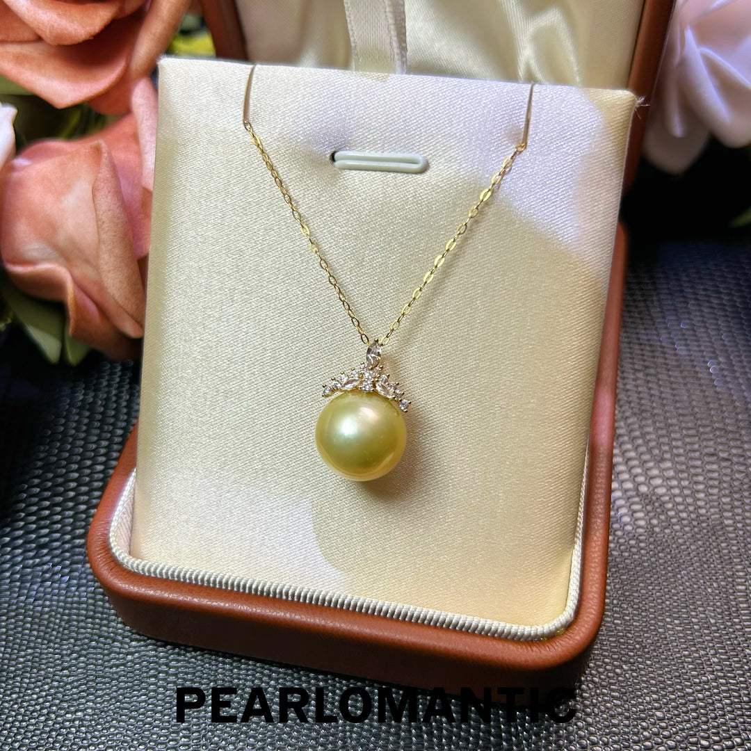 [618 Sale] 12.6mm Golden Pearl Floral Crown Pendant in 18K Gold