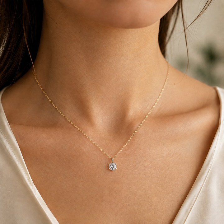 [Group-Buying] Brilliant Dot Natural Diamond 18K Gold Necklace with Certificate