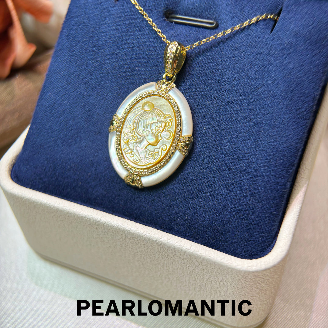 [Everyday Essentials] Golden Muse Gold Lip Shell &amp; White MOP Oval Pendant