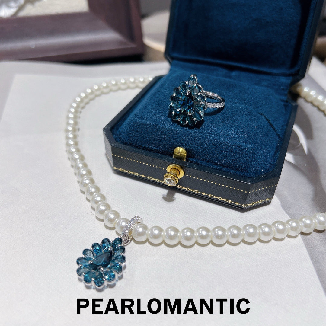 [Designer’s Choice] London Blue Halo Natural London Blue Topaz Convertible Pendant Clasp