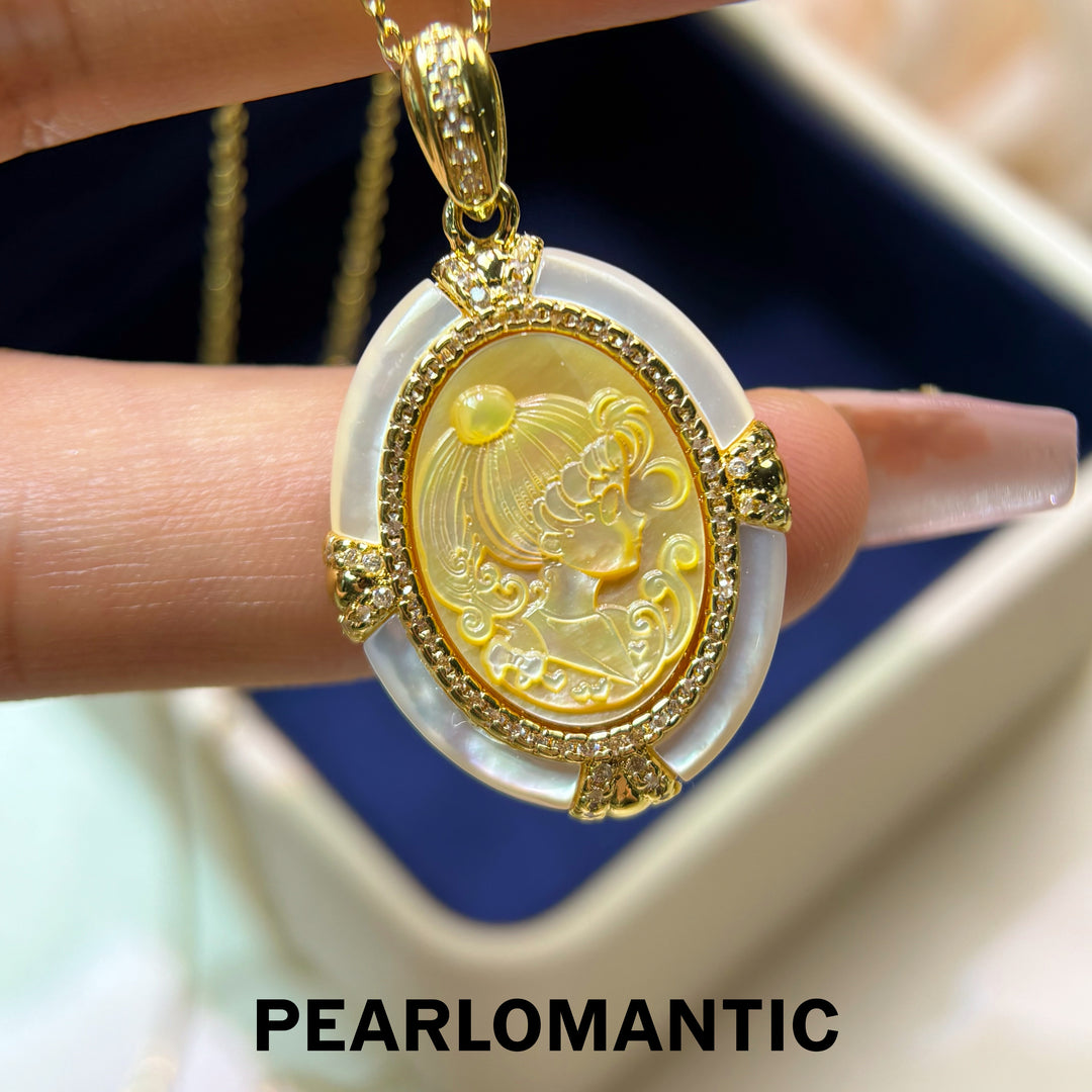[Everyday Essentials] Golden Muse Gold Lip Shell &amp; White MOP Oval Pendant