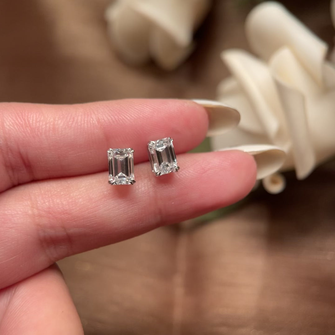 [Compra en grupo] Pendientes de oro blanco de 18 quilates de 2,0 quilates, diamantes de laboratorio y PT950, clásicos imprescindibles